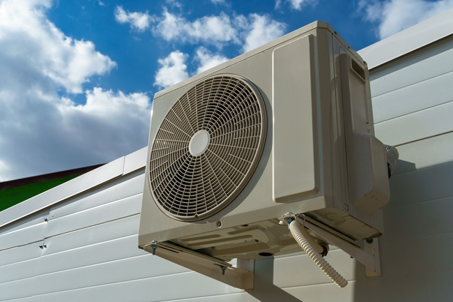 Air conditioner maintenance